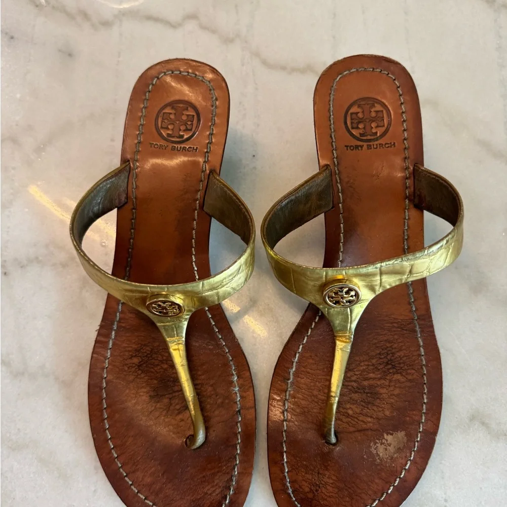 Tory Burch signature tory